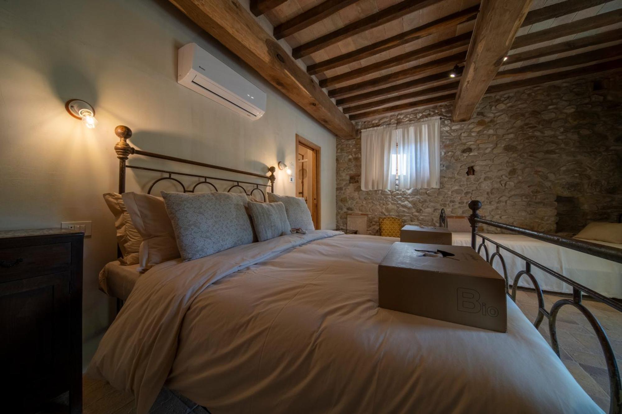 Agriturismo Podere Tovari Anghiari Eksteriør bilde